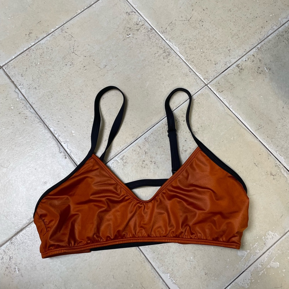 Zella swim suit top.